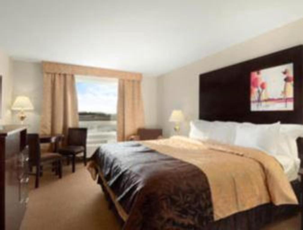 Super 8 By Wyndham Innisfail Εξωτερικό φωτογραφία
