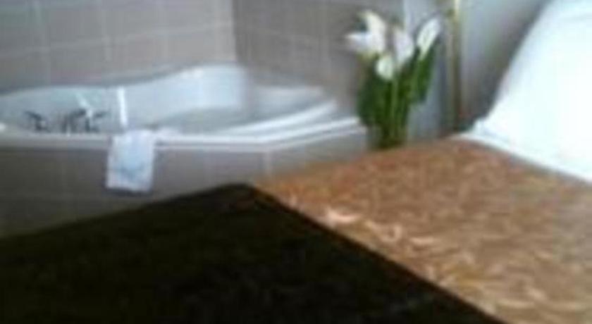 Super 8 By Wyndham Innisfail Εξωτερικό φωτογραφία